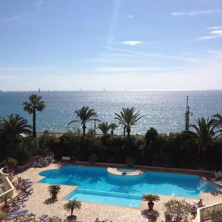 Bord De Mer, Terrasse, Tout A Pieds Cannes Exteriör bild