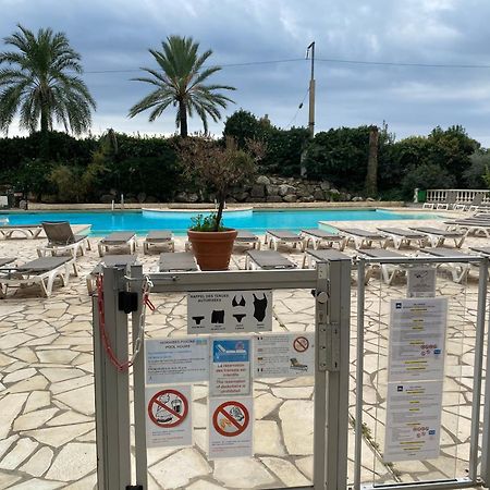 Bord De Mer, Terrasse, Tout A Pieds Cannes Exteriör bild