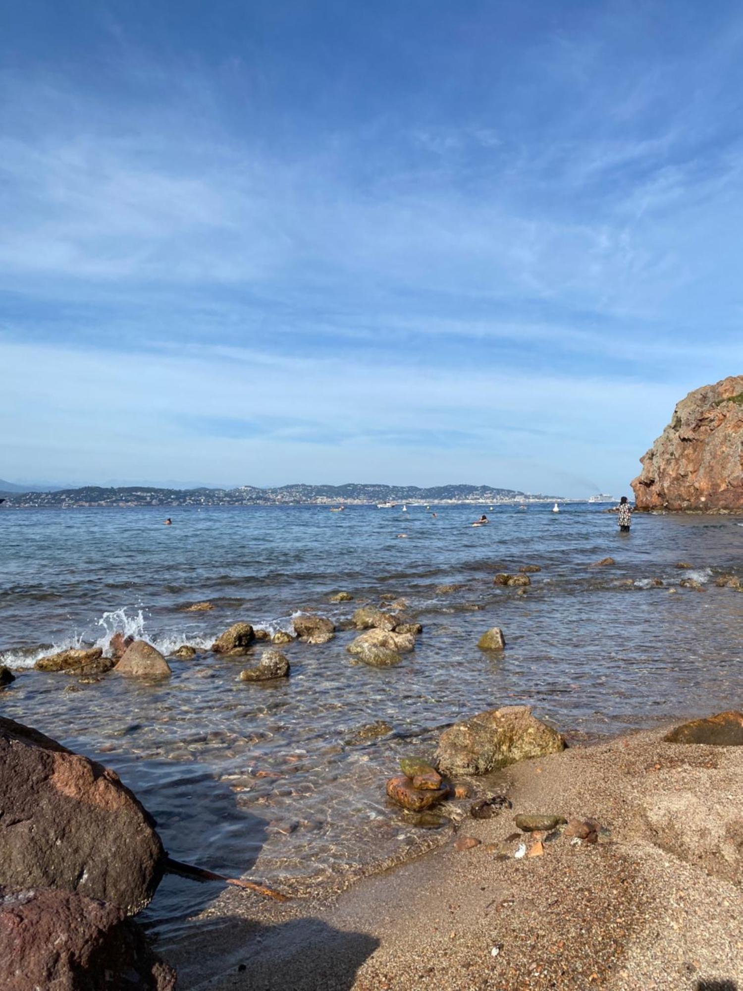 Bord De Mer, Terrasse, Tout A Pieds Cannes Exteriör bild