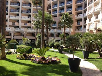 Bord De Mer, Terrasse, Tout A Pieds Cannes Exteriör bild