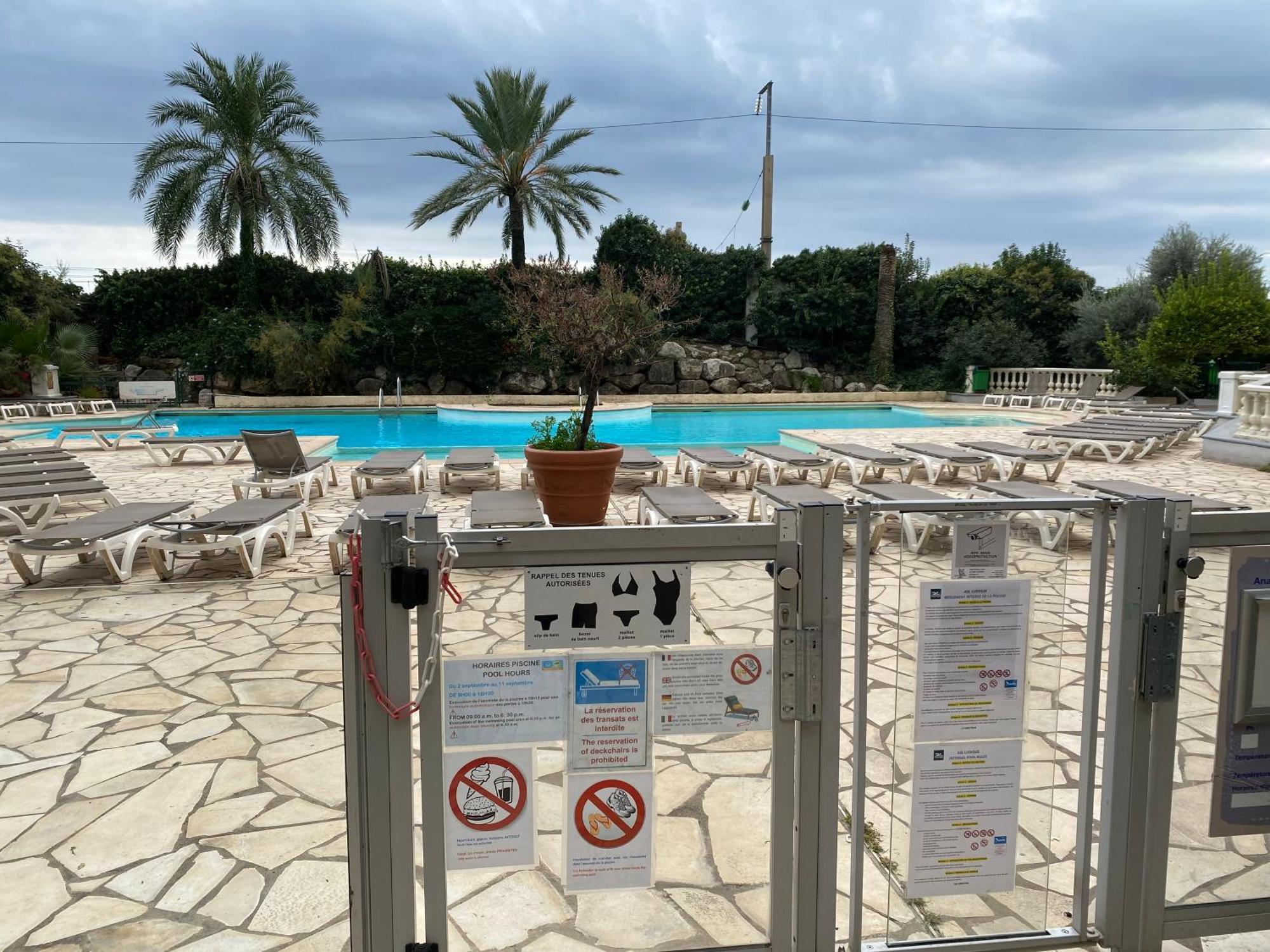 Bord De Mer, Terrasse, Tout A Pieds Cannes Exteriör bild